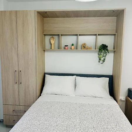 Kamara One Luxury